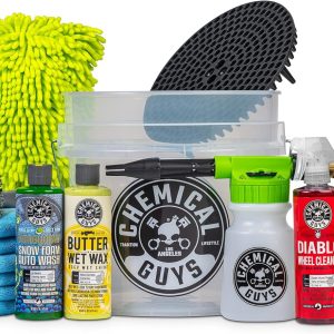 Chemical Guys HOL126 14-Piece Arsenal Builder Car Wash Kit with Foam Gun, Bucket, and (5) 16 oz Car Care Cleaning Chemicals, Gift for Car & Truck Lovers, Dads and DIYers (Works w/Garden Hose)